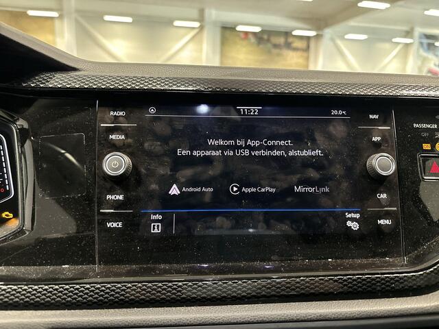 Volkswagen Taigo 1.0 TSI 95pk Life · Apple/Android Car Play · Navigatie · P-Sensoren · Airco · Getint Glas · 17'' Inch · Garantie t/m 01-11-2026 of 100.000km