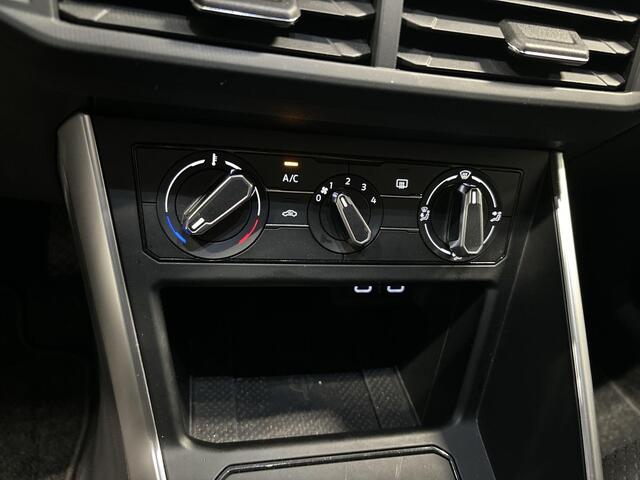 Volkswagen Taigo 1.0 TSI 95pk Life · Apple/Android Car Play · Navigatie · P-Sensoren · Airco · Getint Glas · 17'' Inch · Garantie t/m 01-11-2026 of 100.000km