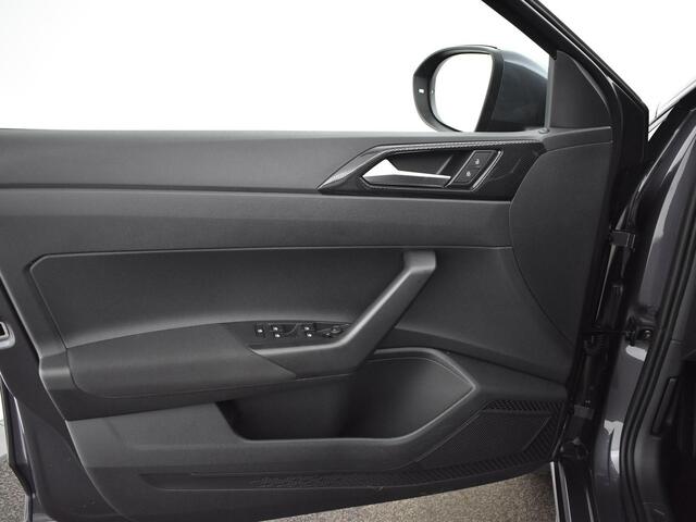 Volkswagen Taigo Life Edition 1.0 TSI 95 pk 5 versn. Hand · Achteruitrijcamera · Achteruitrijcamera · MEGA Sale- Prijs is incl. inruilbonus -