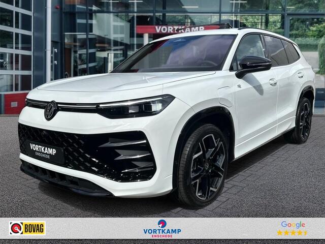 Volkswagen Tayron 1.5 TSI R-LINE E-HYBRID 275PK LEDER/PANO-DAK/TREKHAAK/360-CAMERA