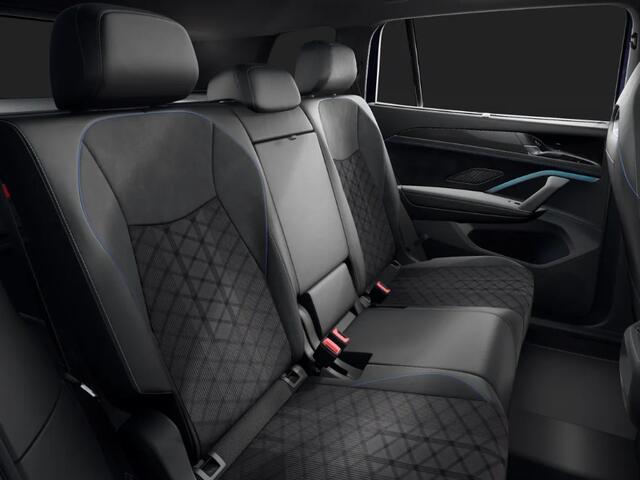 Volkswagen Tayron R-Line Edition 1.5 eHybrid 272 PK 6 versn. DSG · Comfort pakket · Trekhaak incl. aanhangermanoeuvreerhulp (trailer assist) ·