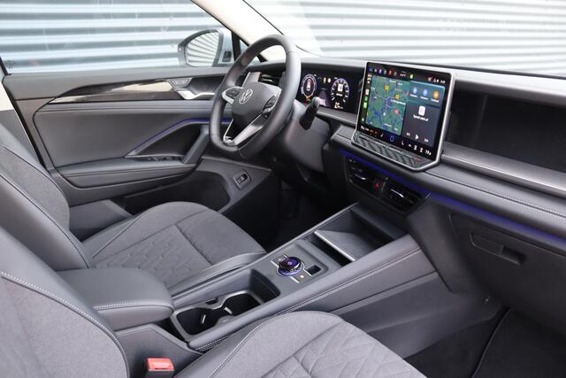 Volkswagen Tayron 1.5 eTSI DSG Edition 7p. IQ.Light/Keyless/Camera/ACC/Winterpakket/Elek. klep/Dodehoek/Trekhaak