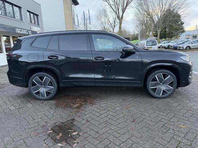 Volkswagen Tayron 1.5 eHybrid R-Line Edition 272PK l Massage l ID Light