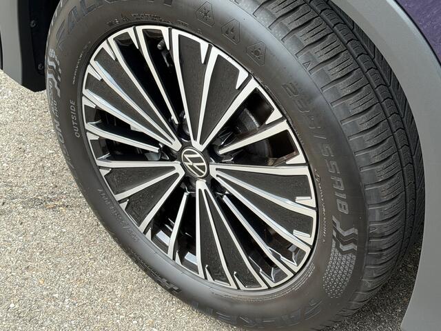 Volkswagen Tayron 1.5 eTSI 150pk Life 7-Persoons | Trekhaak | 360 Camera | Dode hoek | IQ light | Rijklaar incl. garantie