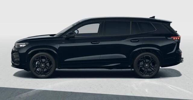 Volkswagen Tayron R-Line Edition 1.5 eHybrid 204PK Black Style