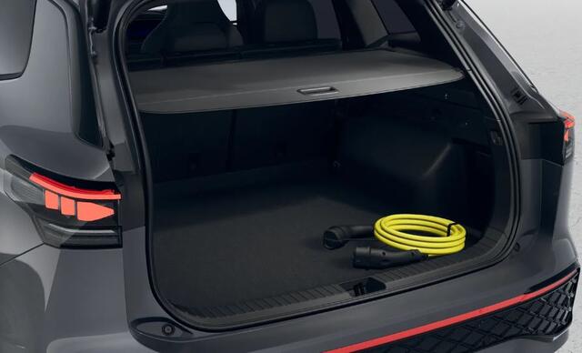 Volkswagen Tayron 1.5 eHybrid R-Line Edition !!!Profiteer ook van 2.000 EURO inruilpremie!!!