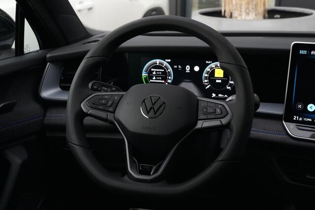 Volkswagen Tayron 1.5 eHybrid R-Line Edition 272pk Panoramadak/ErgoActive/Camera