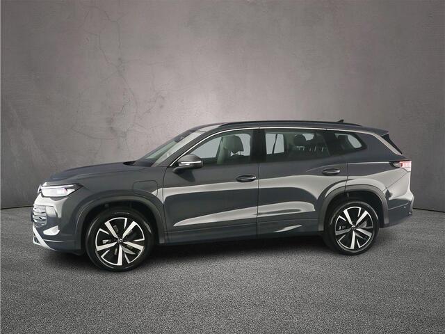 Volkswagen Tayron Life Edition 1.5 TSI eHybrid 204pk DSG Automaat Navigatie, Adaptive cruise control, Elektrische achterklep, Achteruitrijcamera, LED koplampen