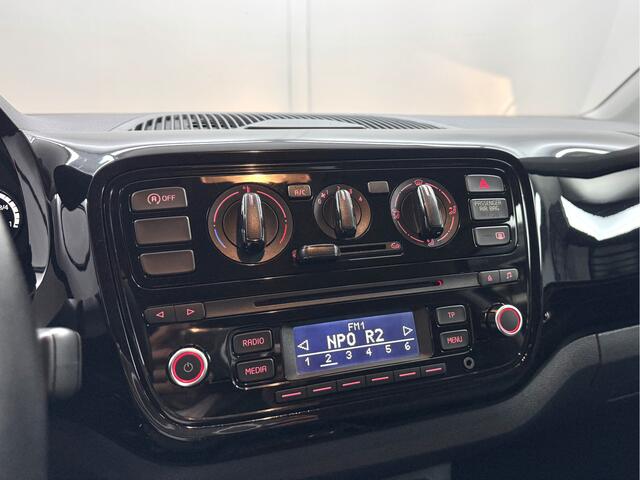 Volkswagen UP! 1.0 Cross Up! BMT / Navi / Airco / PDC