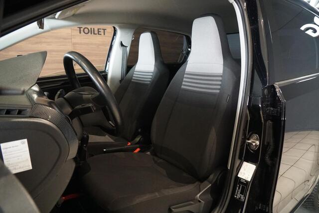 Volkswagen UP! 1.0 BMT take up! + CAMERA / AFN. TREKHAAK