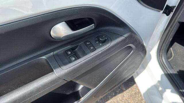Volkswagen UP! 1.0 BMT move up! | 5-Deurs | Airco | Elektrische ramen | APK tot 09-05-2027 | NAP |