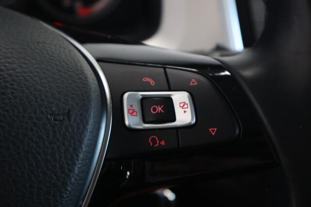 Volkswagen UP! 1.0 high up! | Cruise Control | Stoelverwarming | PDC