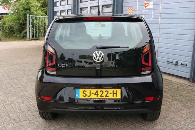 Volkswagen UP! 1.0 BMT move up Autom Airco Alu velgen Bj:2017