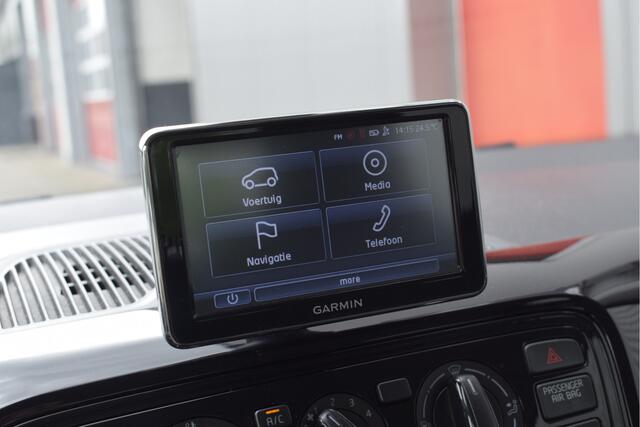 Volkswagen UP! 1.0 move up! BlueMotion Airco, Bluetooth, Navi