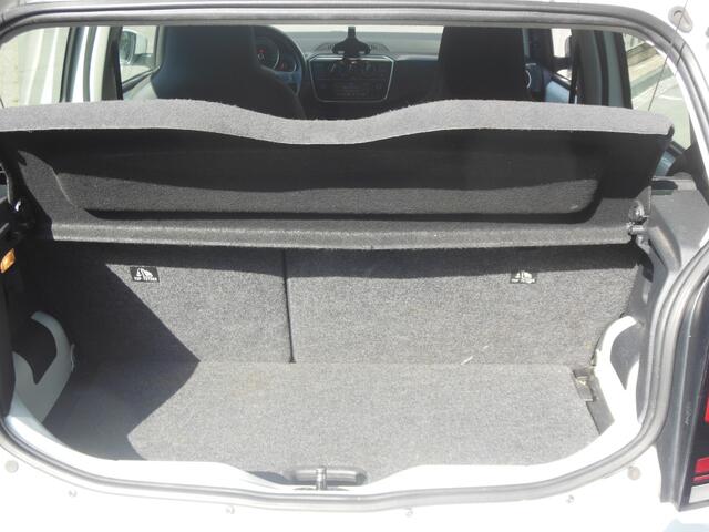 Volkswagen UP! 1.0 BMT take up! Staat in De Krim