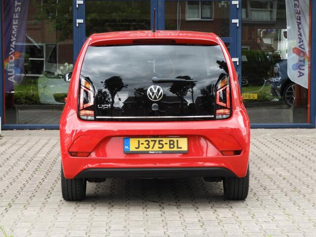 Volkswagen UP! 1.0 BMT UP! BEATS
