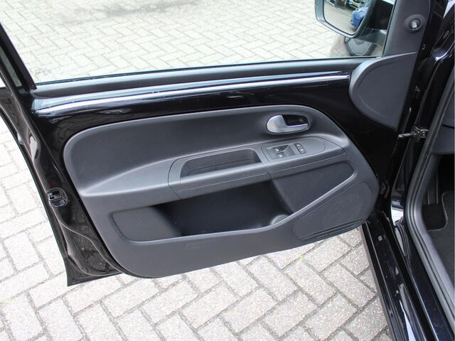 Volkswagen UP! 1.0 Move Up! /AIRCO/LED/Lane assist/CV/DAB+/Bluetooth/Elek. ramen/AUX/ISOFIX/NAP!