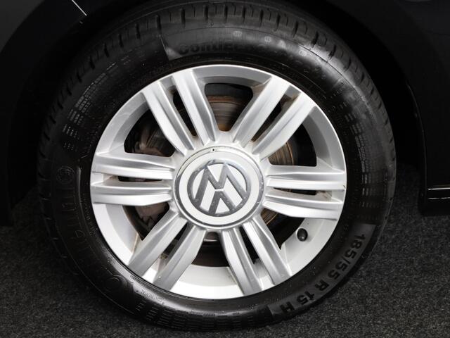 Volkswagen UP! 1.0 BMT high up! | Parkeersensoren | Multistuur | Airco | Navigatie via app |