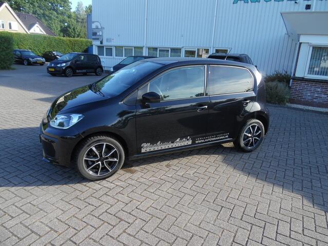 Volkswagen UP! move 1.0 auto word nog wel mee gereden