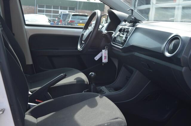 Volkswagen UP! 1.0 BMT move up! | AIRCO - ELEK.RAMEN - DAB