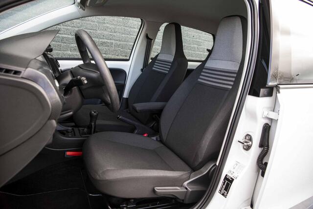 Volkswagen UP! 1.0 BMT move up! | Cruise Control | Bluetooth | Lichtsensor