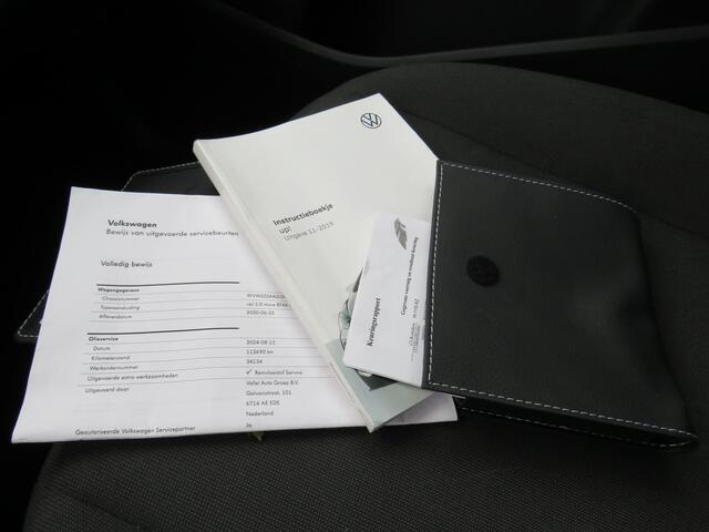 Volkswagen UP! 1.0 BMT Move Up! Executive * Rijklaarprijs incl. garantie * Camera * Cruise Control * Clima * Parkeersensoren