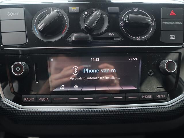 Volkswagen UP! 1.0 BMT move up!