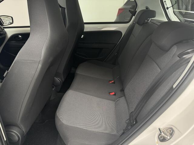 Volkswagen UP! 1.0 move up! BlueMotion | Navigatie | Bluetooth | Airco |