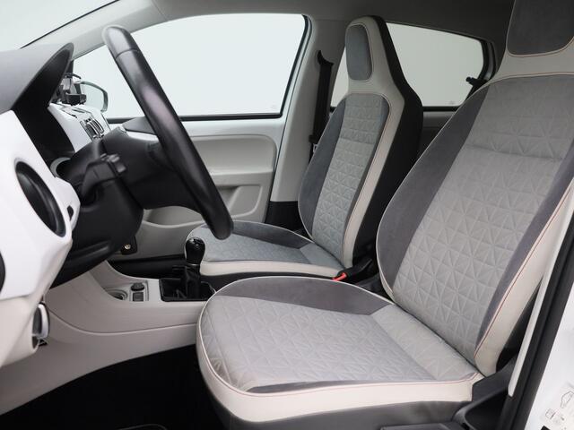 Volkswagen UP! 1.0 BMT Beats! | AIRCO | BEATS | CRUISE | PDC