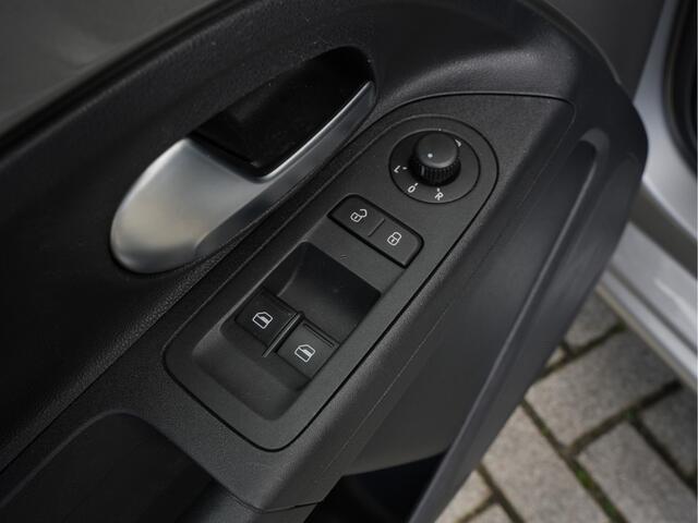 Volkswagen UP! 1.0 BMT move up! | Airco | DAB | Bluetooth