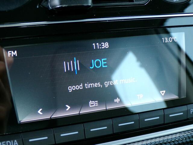 Volkswagen UP! 1.0, Bluetooth / Airco / 5-Deurs