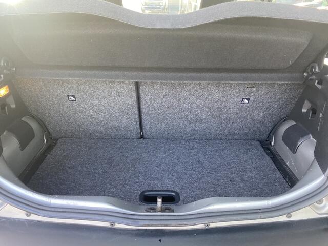 Volkswagen UP! 1.0 BMT move up! | Automaat |