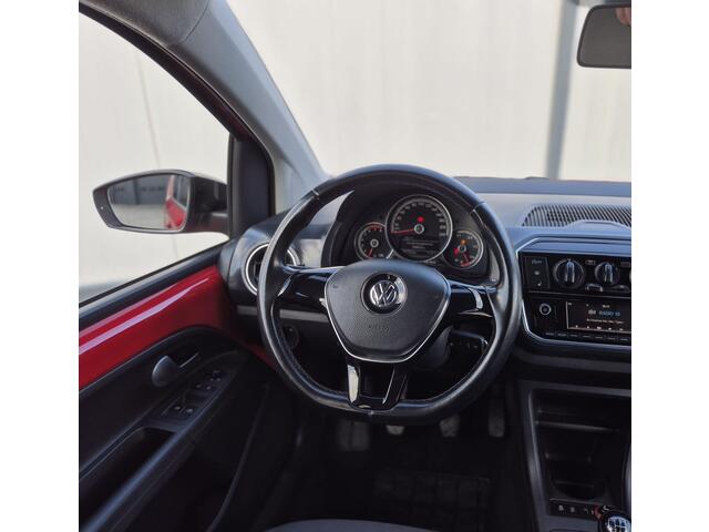 Volkswagen UP! 1.0 Color UP! CruiseControl en AIRCO