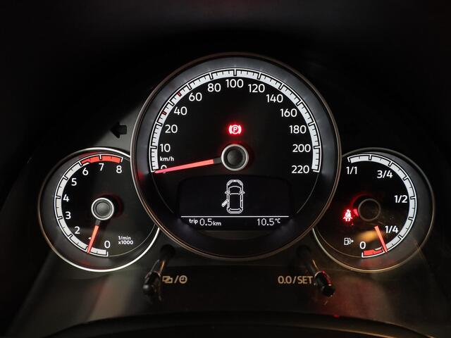 Volkswagen UP! 1.0 BMT move up! 60 pk | Navigatie via App | Airco | Elektr. spiegels | DAB radio |