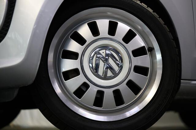 Volkswagen UP! 1.0 High Up! BMT AUTOMAAT CRUISE AIRCO PDC '16