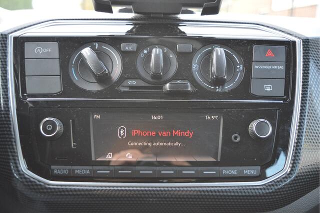 Volkswagen UP! 1.0 BMT move up! Nap / Airco / Bluetooth / 5 Deurs