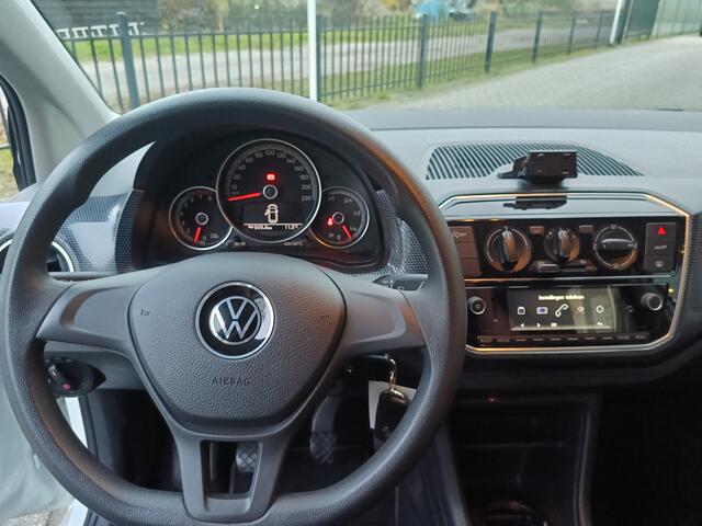 Volkswagen UP! 1.0 BMT move up! | Airco | Centrale deurvergrendeling | Bluetooth | NAP |