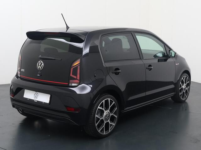 Volkswagen UP! 1.0 TSI GTI | 116 PK | Multifunctioneel stuurwiel | Cruisecontrol | Stoelverwarming |