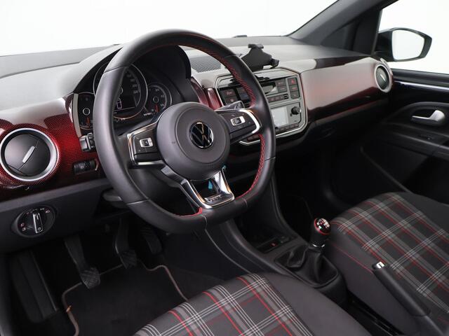 Volkswagen UP! 1.0 TSI GTI | 116 PK | Multifunctioneel stuurwiel | Cruisecontrol | Stoelverwarming |