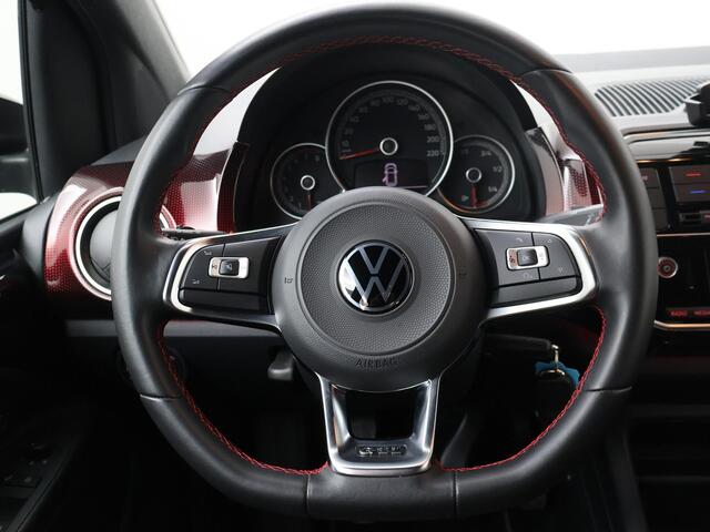Volkswagen UP! 1.0 TSI GTI | 116 PK | Multifunctioneel stuurwiel | Cruisecontrol | Stoelverwarming |