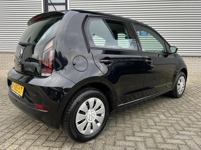 Volkswagen UP! 1.0 | NL auto | dec. 2023 | Parkeersensoren | Bluetoothverbinding | Achteruitrijcamera | Lage KM-stand