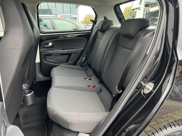 Volkswagen UP! 1.0 | NL auto | dec. 2023 | Parkeersensoren | Bluetoothverbinding | Achteruitrijcamera | Lage KM-stand
