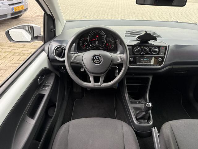 Volkswagen UP! 1.0 BMT move up!