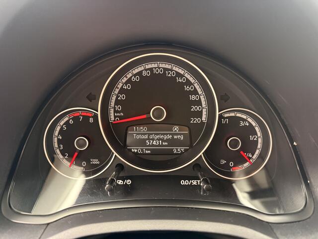 Volkswagen UP! 1.0 BMT move up!