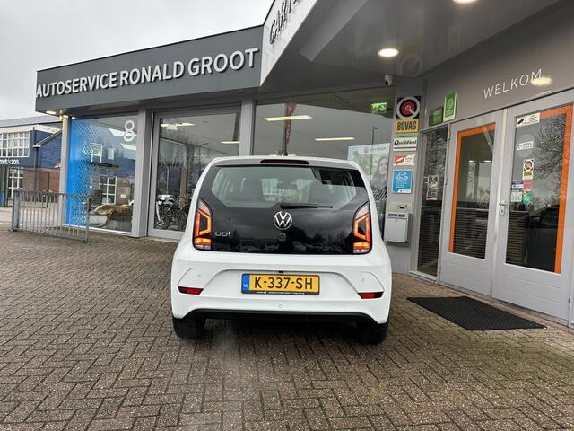 Volkswagen UP! 1.0 | Airco | Cruise | Camera + PDC | Bluetooth
