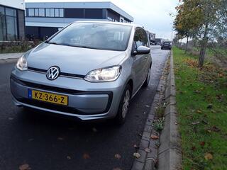 volkswagen-up!-1.0-bmt-move-up!