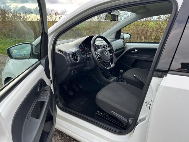 Volkswagen UP! 1.0 BMT Move up! 5-Deurs / Airco / Stoelverwarming / Nieuw model!