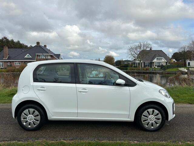 Volkswagen UP! 1.0 BMT Move up! 5-Deurs / Airco / Stoelverwarming / Nieuw model!