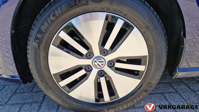 Volkswagen e-Golf e-Golf