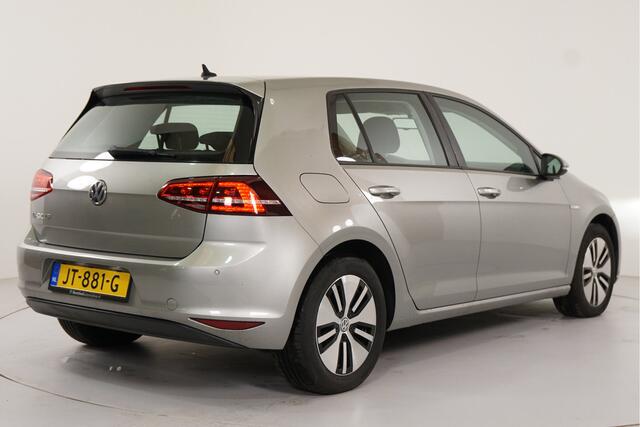 Volkswagen e-Golf e-Golf | Stl. verw. | Navigatie | LED | PDC | Inparkeer |